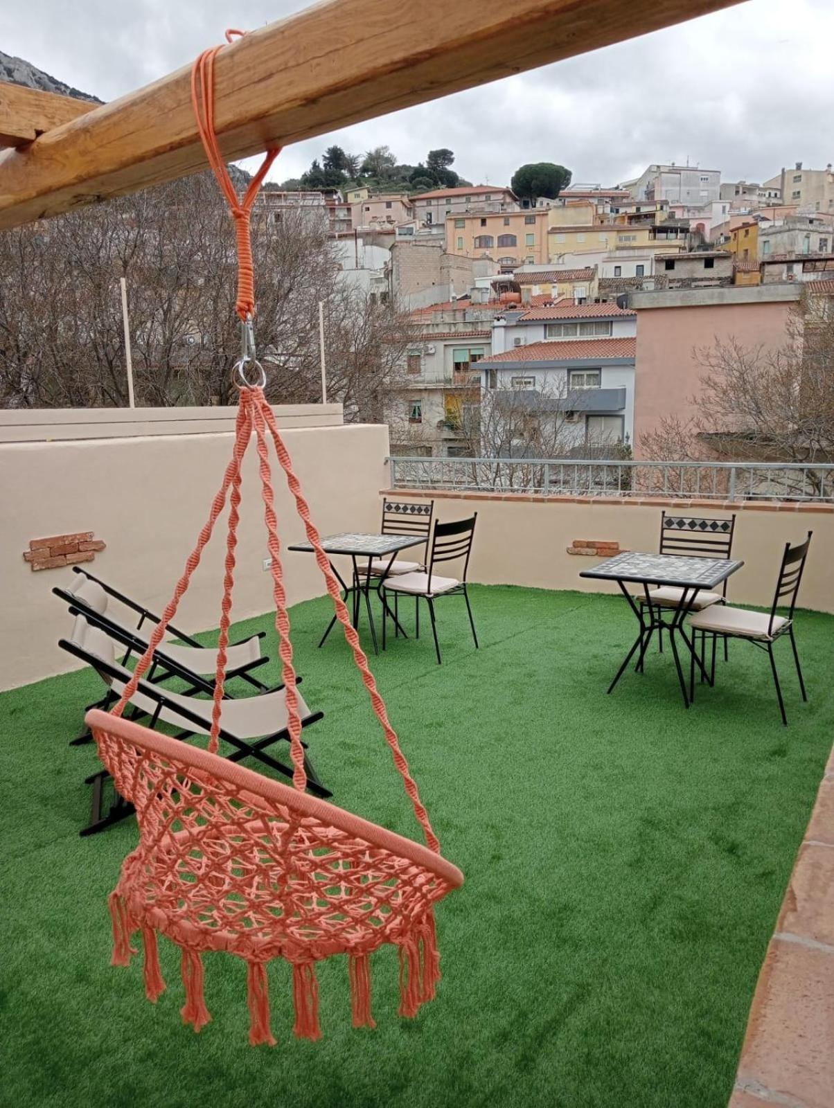 Casa Del Corso Hotel Dorgali Luaran gambar